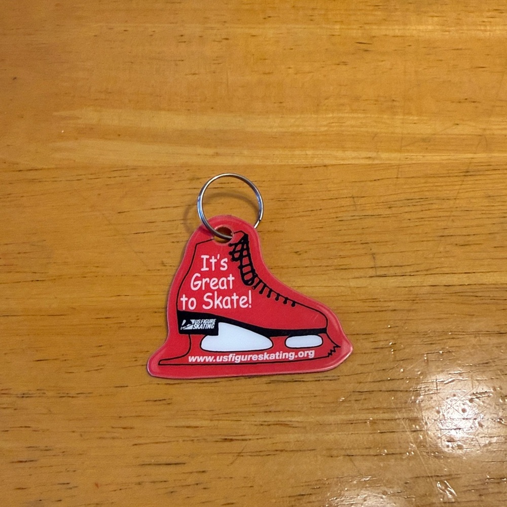 Vintage It’s Great to Skate keychain/keytag.